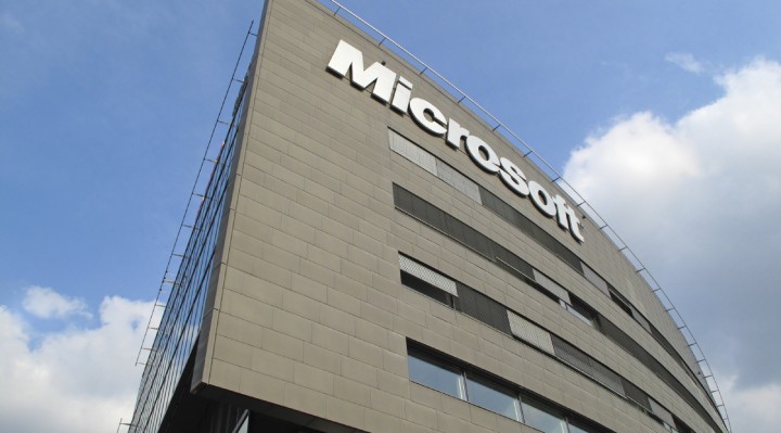 Microsoft-Corporation-headquarters-000056130442_Medium